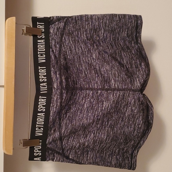 NWOT Victoria's Secret Sport shorts, women size L. Heathered Grey/black/white. - Picture 6 of 6